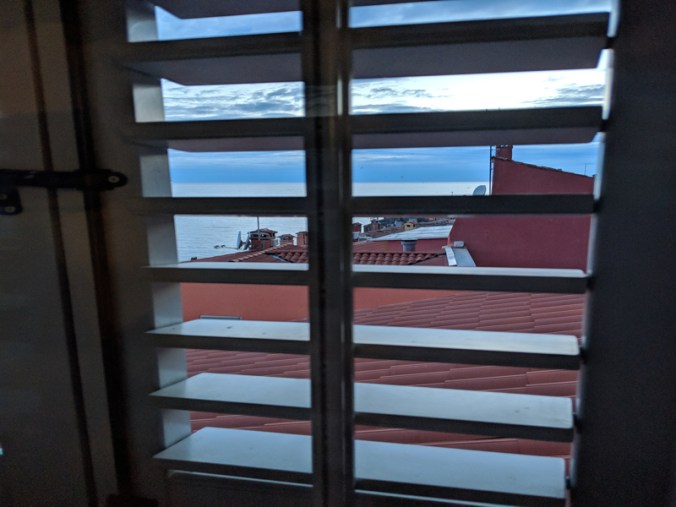 MVIMG_20180628_210438_800x600