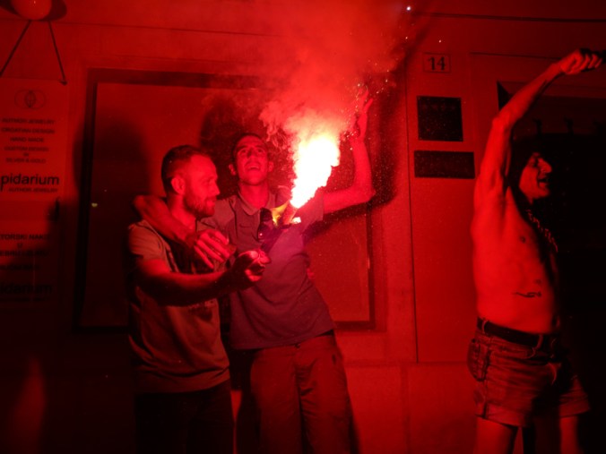 MVIMG_20180702_003353_800x600